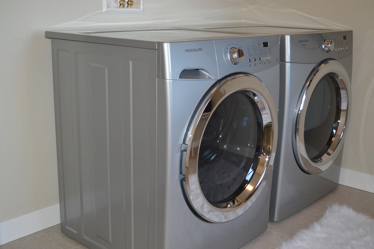 Warning Signs Your Washer Needs Service in Agoura Hills Homes
